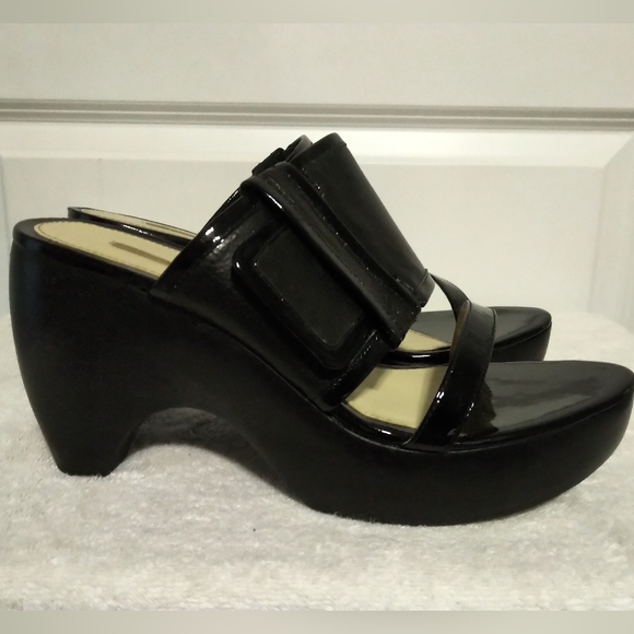 Max Studio Wedges - Picture 3 of 6